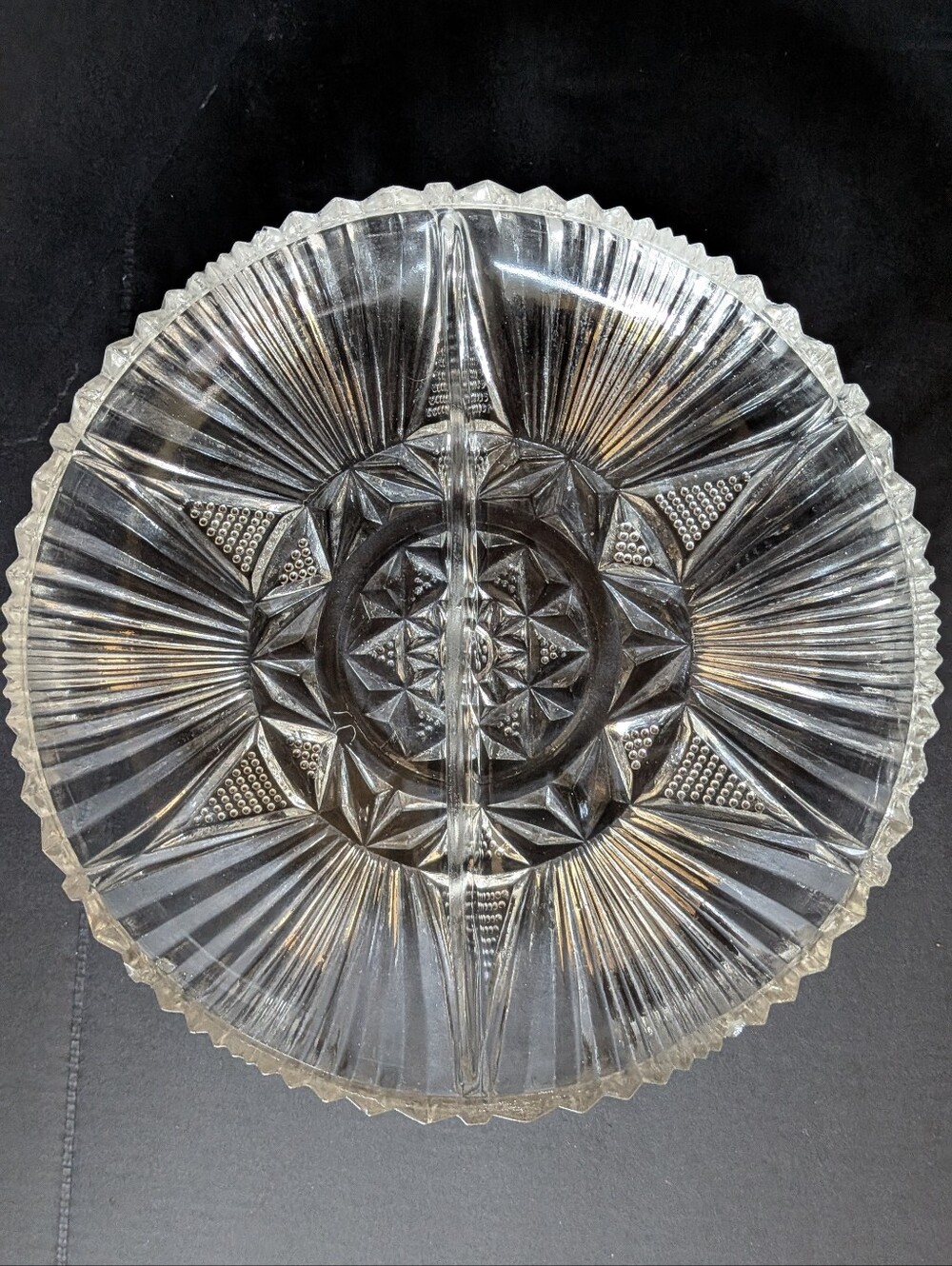 VTG MCM Indiana Glass Sunburst Fairfield Divided Serving Dish Clear 7" Scallop